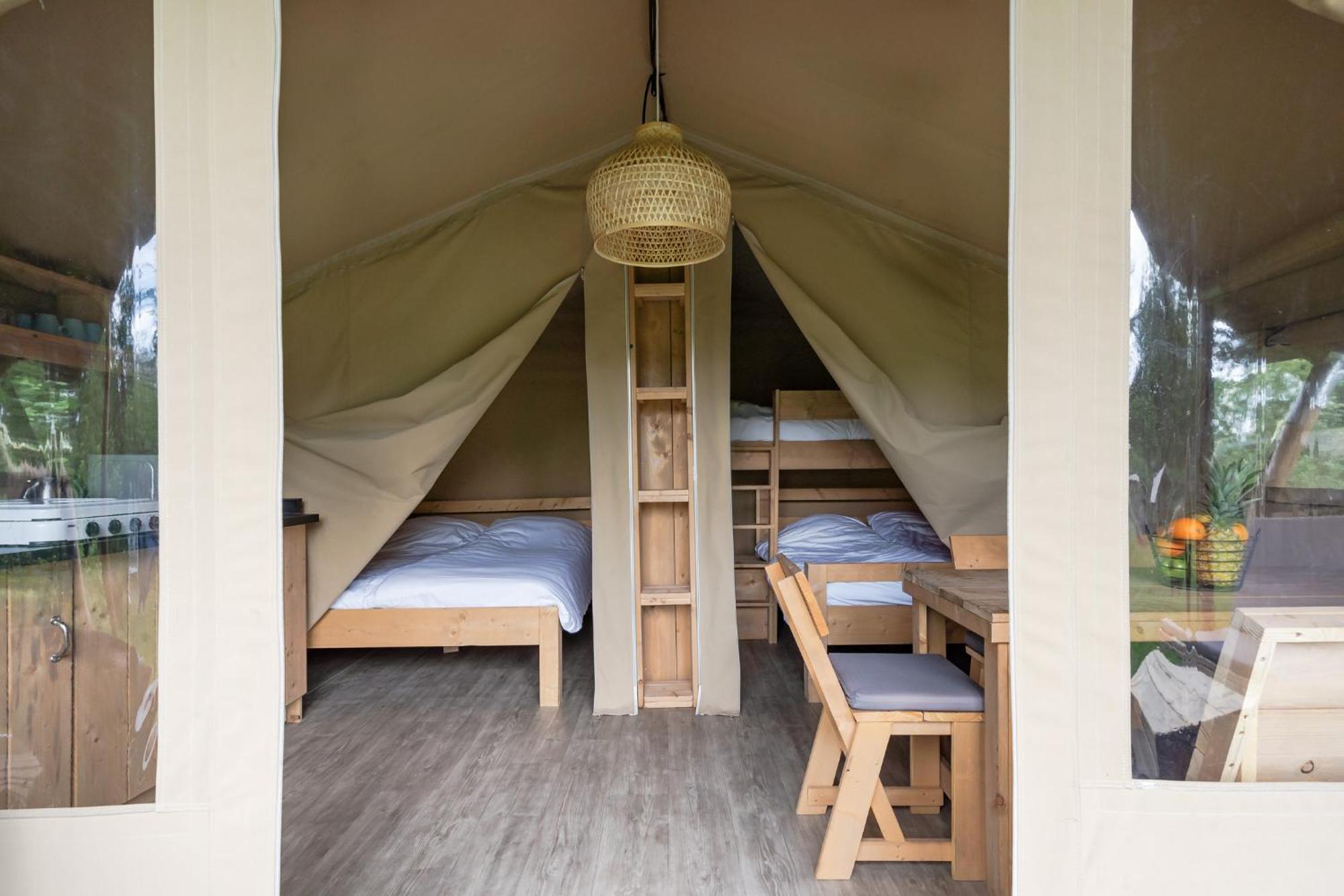 Rcn Vakantiepark De Roggeberg Appelscha Phòng bức ảnh