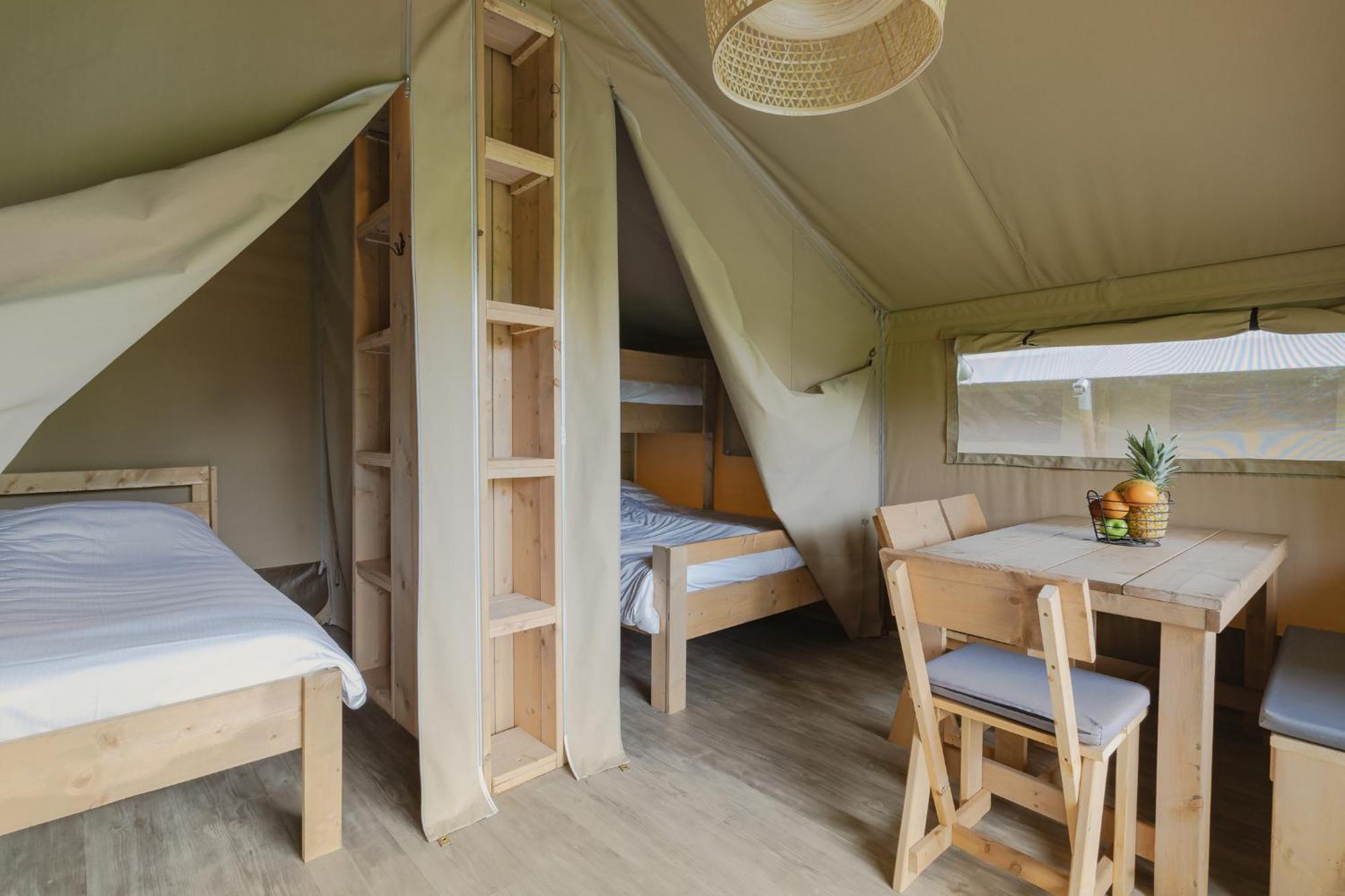 Rcn Vakantiepark De Roggeberg Appelscha Phòng bức ảnh